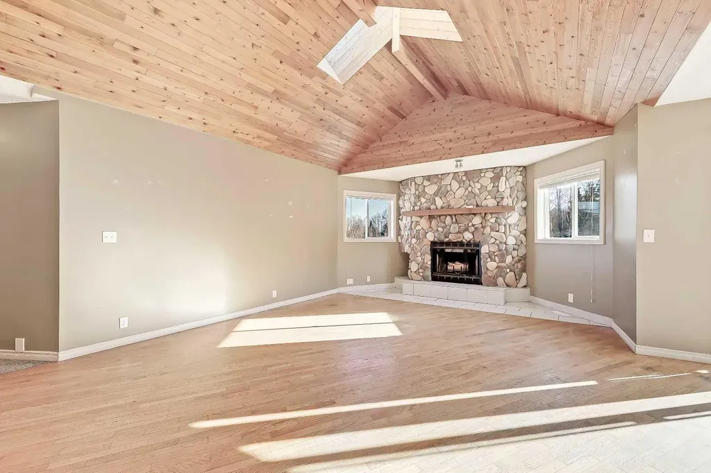 298042 218 Street W Rural Foothills County AB T1S2Y6