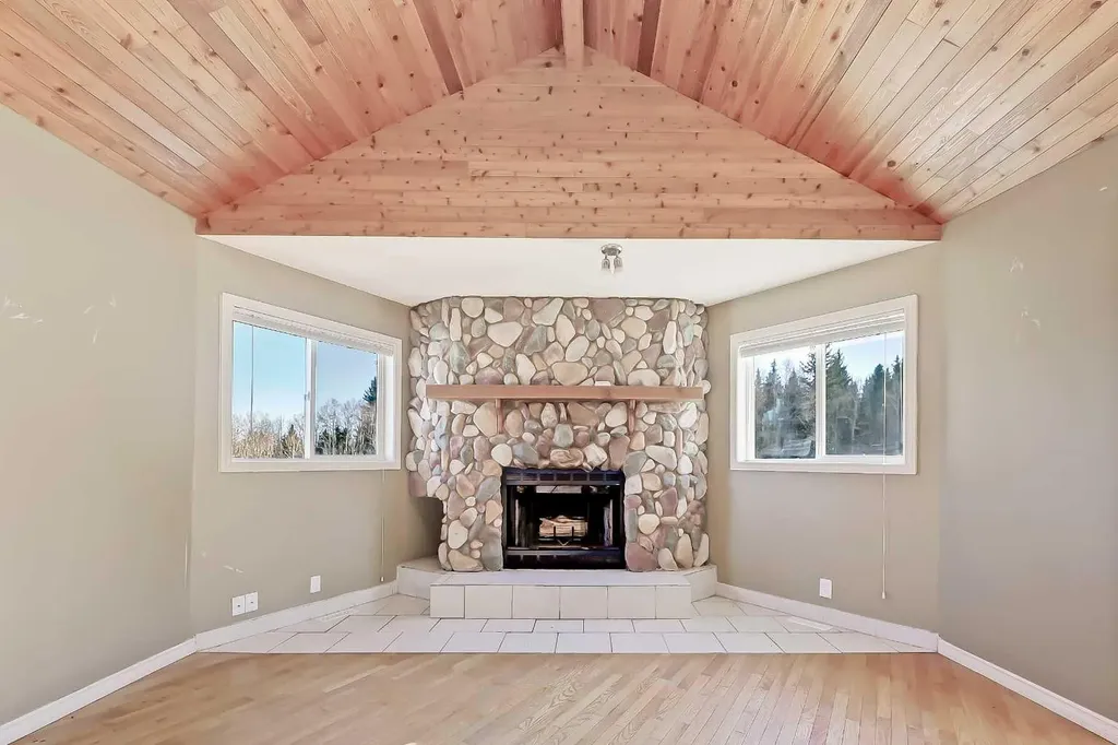 298042 218 Street W Rural Foothills County AB T1S2Y6
