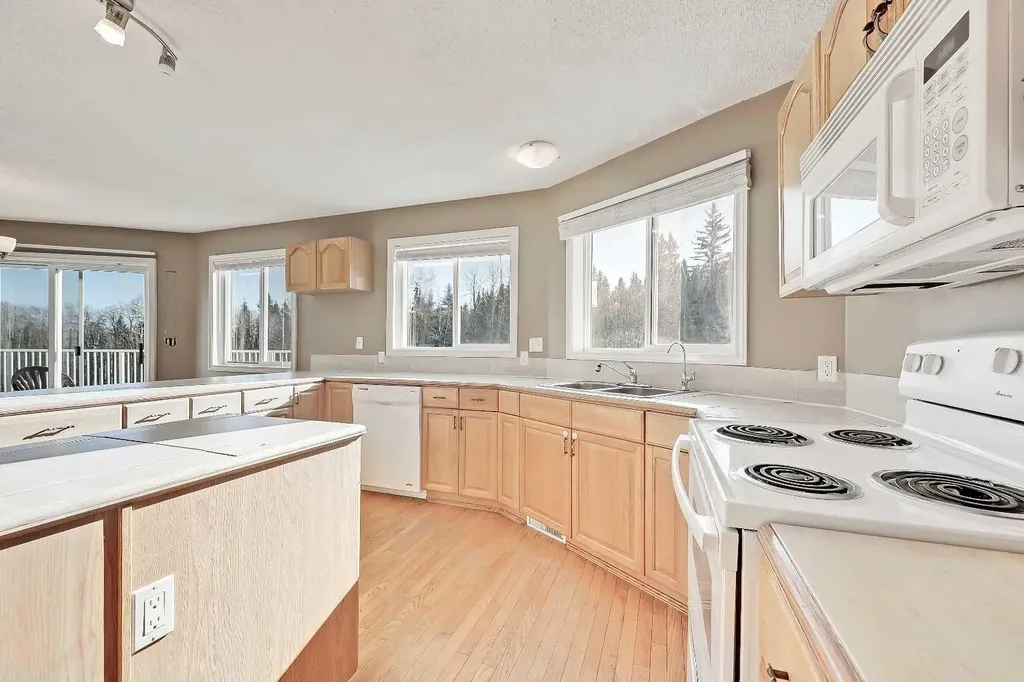 298042 218 Street W Rural Foothills County AB T1S2Y6