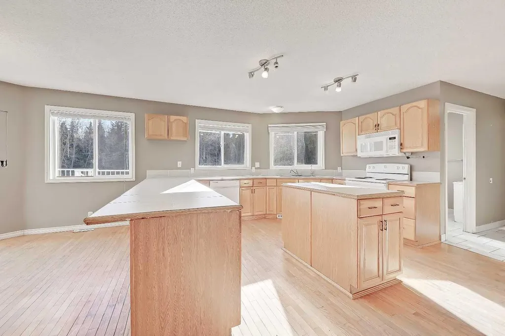 298042 218 Street W Rural Foothills County AB T1S2Y6