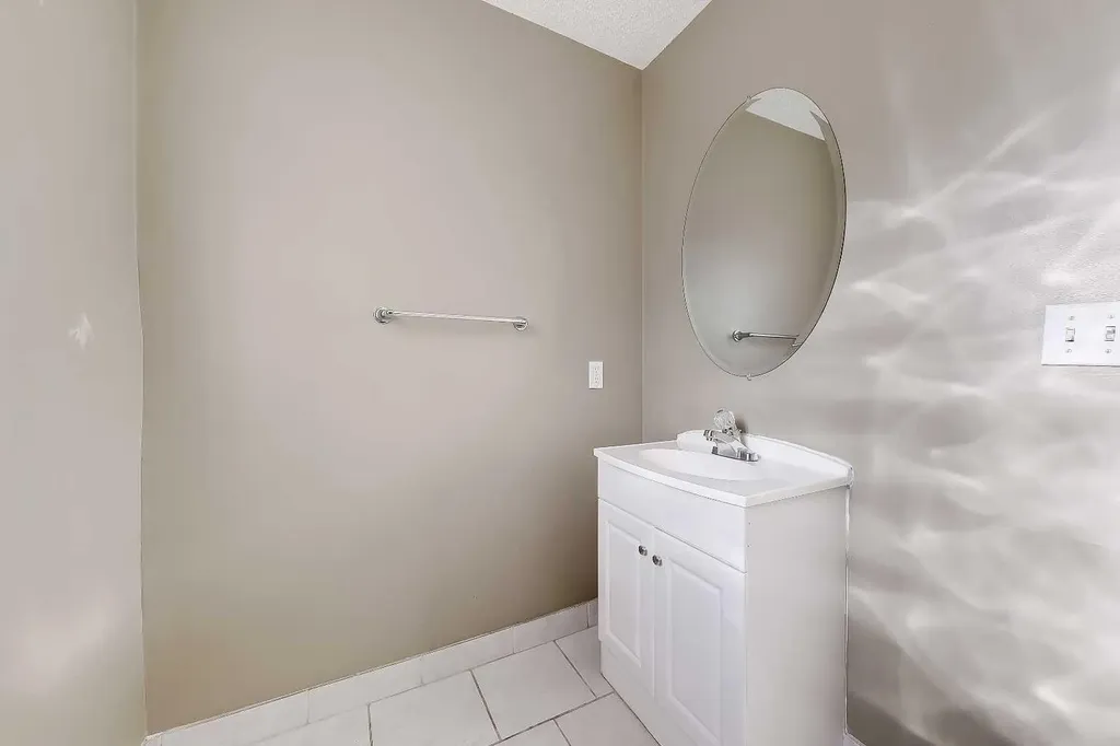 298042 218 Street W Rural Foothills County AB T1S2Y6