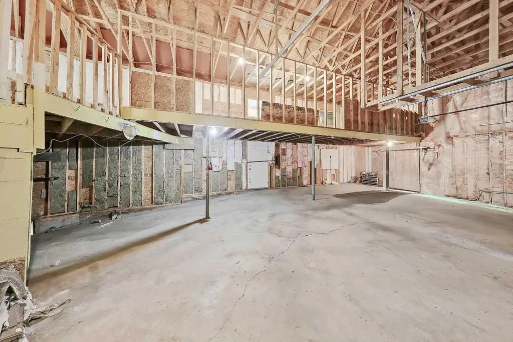 298042 218 Street W Rural Foothills County AB T1S2Y6