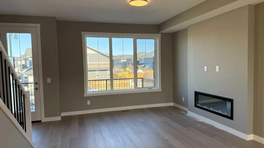 16 Sundown Place Cochrane AB T4C 3H2