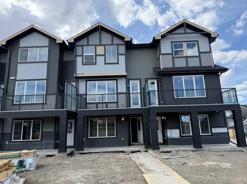 16 Sundown Place Cochrane AB T4C 3H2