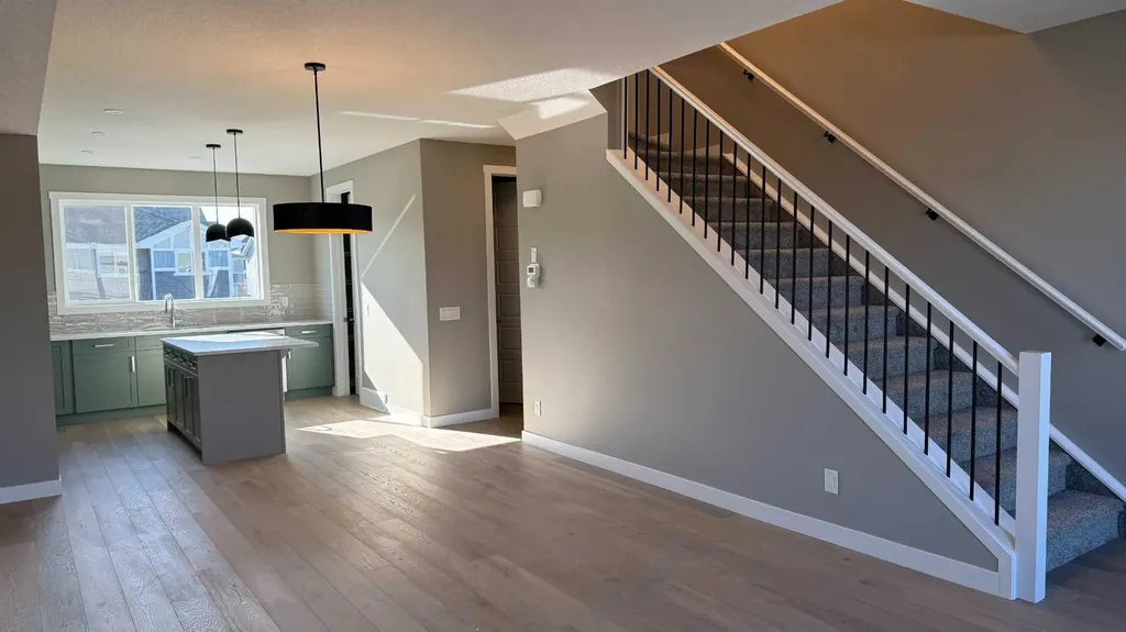 16 Sundown Place Cochrane AB T4C 3H2