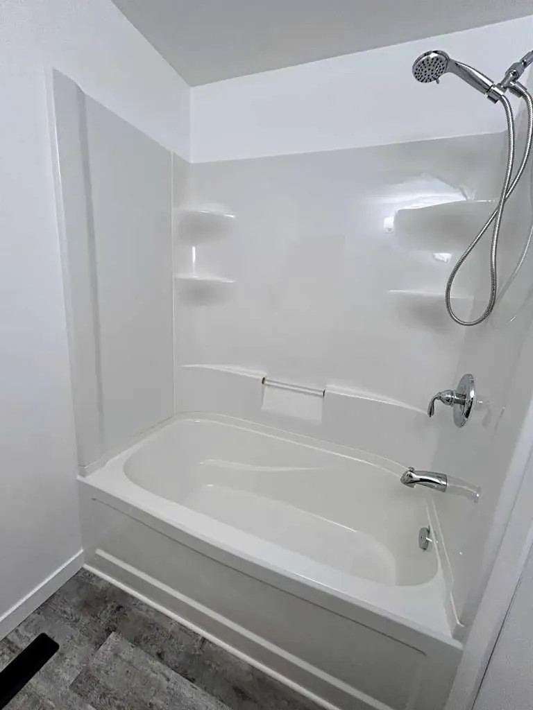 4907 53 Avenue Kitscoty AB T0B 2P0