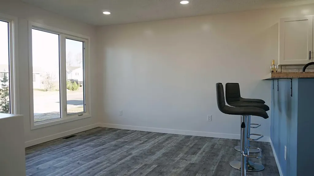 4907 53 Avenue Kitscoty AB T0B 2P0