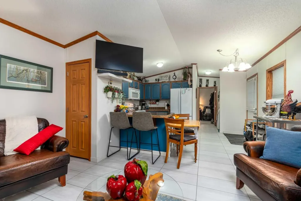 207 2 Street E Lashburn SK S0M 1H0