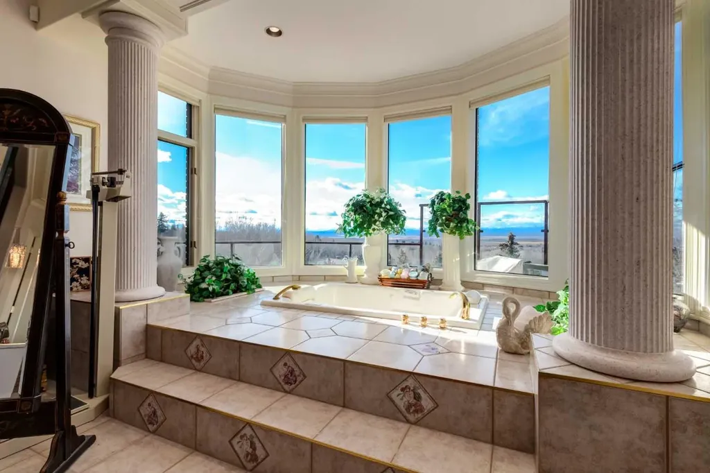 31 Pinnacle Ridge Drive SW Rural Rocky View County AB T3Z 3N7