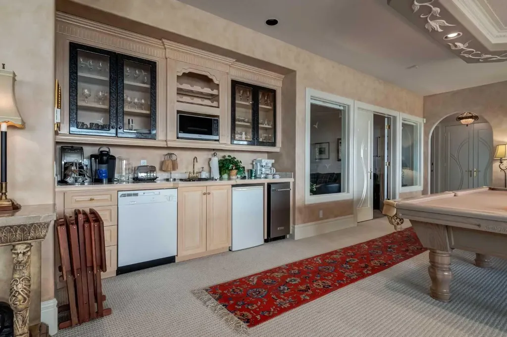 31 Pinnacle Ridge Drive SW Rural Rocky View County AB T3Z 3N7