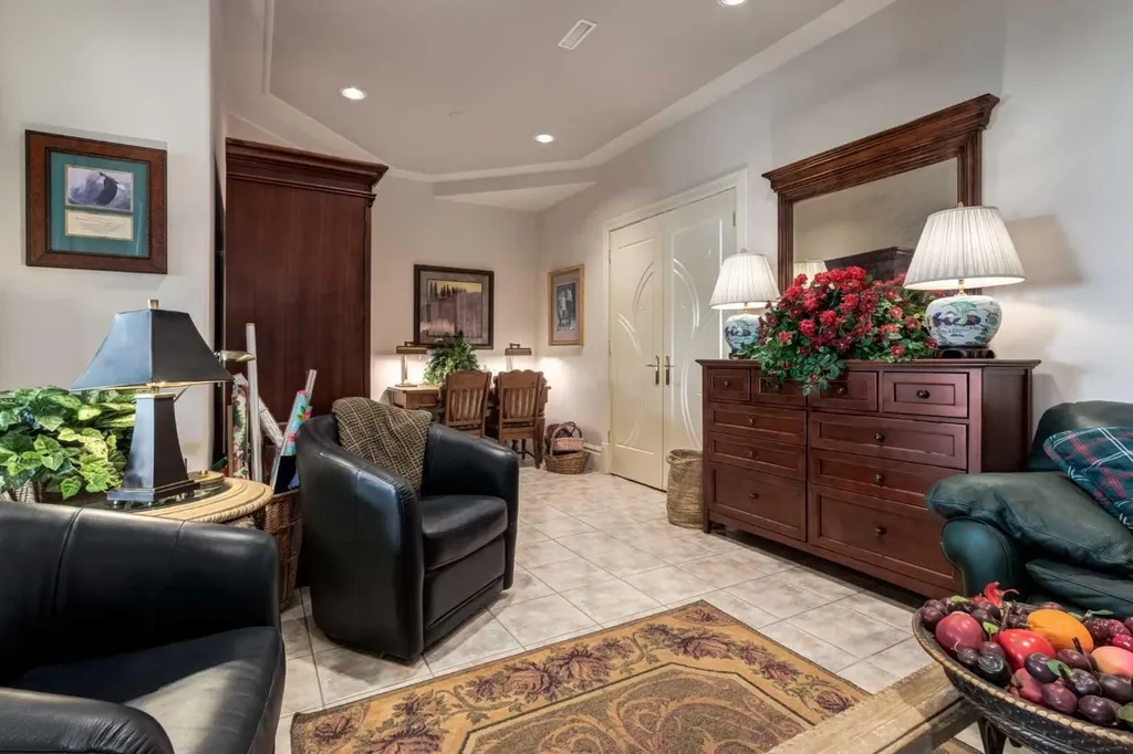 31 Pinnacle Ridge Drive SW Rural Rocky View County AB T3Z 3N7