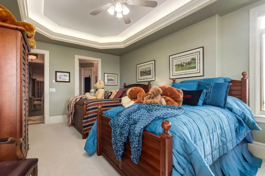 31 Pinnacle Ridge Drive SW Rural Rocky View County AB T3Z 3N7