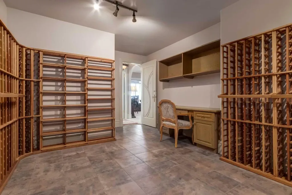 31 Pinnacle Ridge Drive SW Rural Rocky View County AB T3Z 3N7