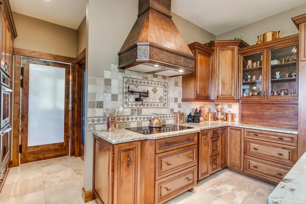 282020 Range Road 43 Road Rural Rocky View County AB T4C 1B6