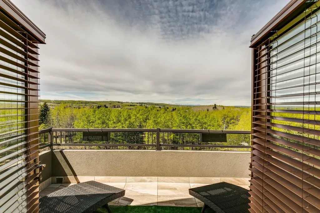 282020 Range Road 43 Road Rural Rocky View County AB T4C 1B6