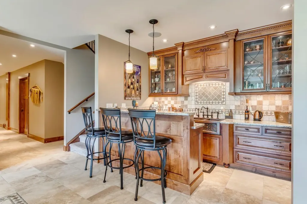 282020 Range Road 43 Road Rural Rocky View County AB T4C 1B6