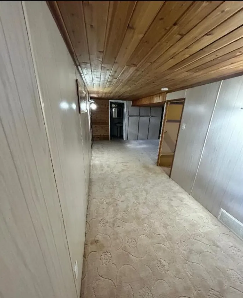 204 Grand Avenue Carmangay AB T0L 0N0