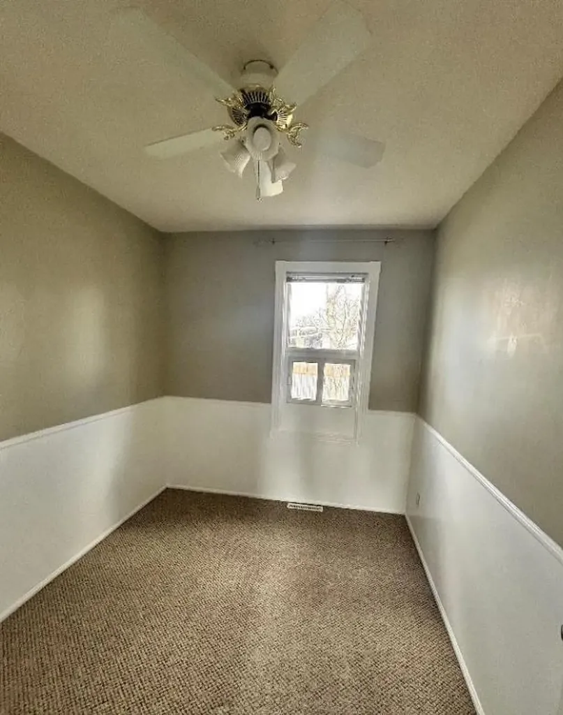 204 Grand Avenue Carmangay AB T0L 0N0