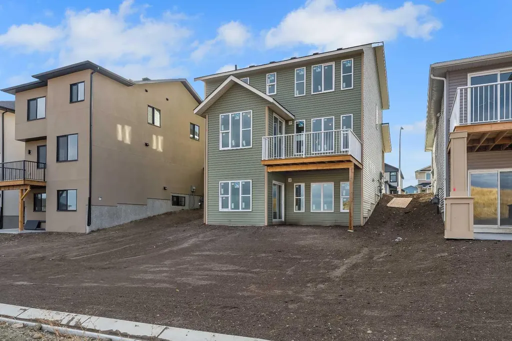 1172 Iron Ridge Avenue Crossfield AB T0M 0S0