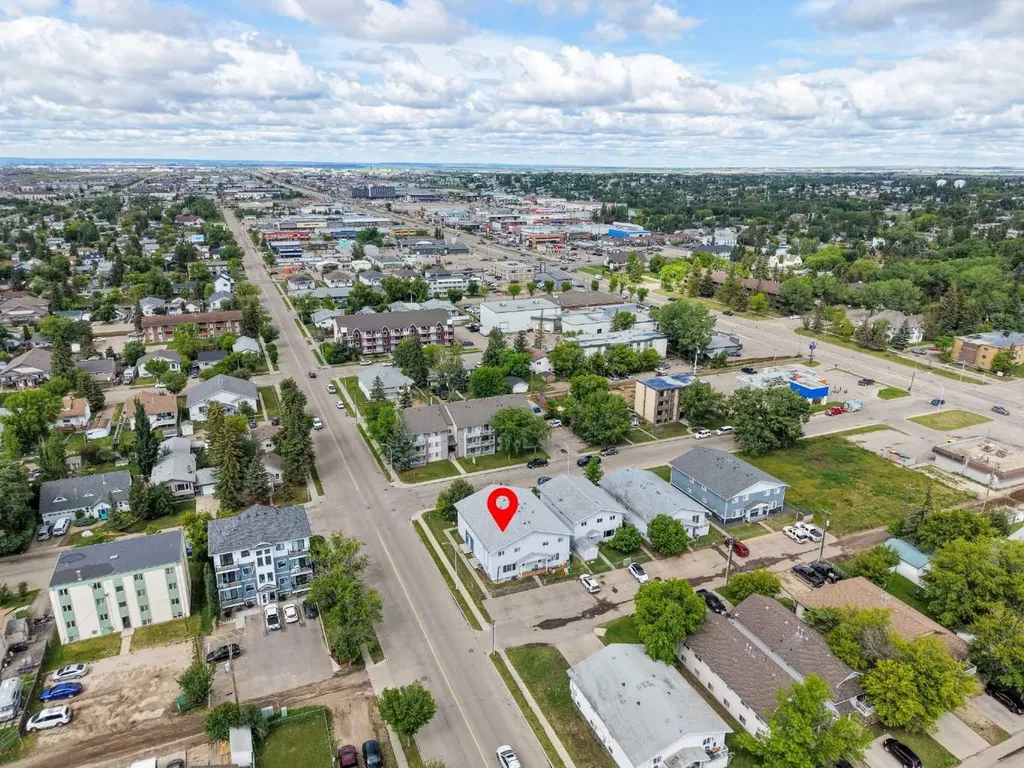 10029 105 Avenue Grande Prairie AB T8V 1H2