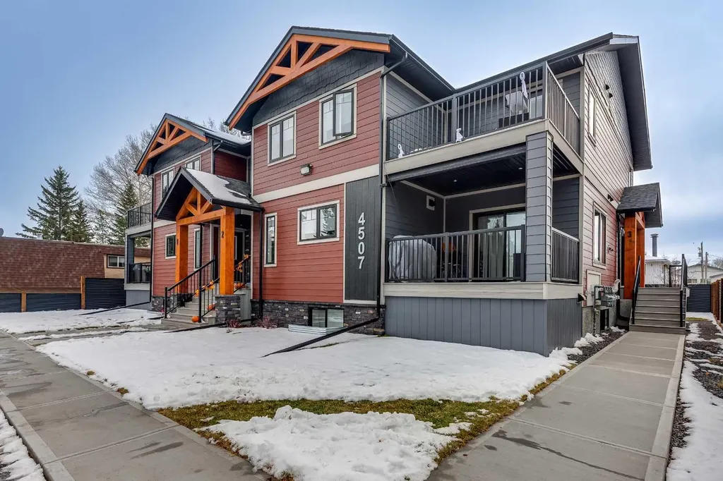 4507 48 Avenue Sylvan Lake AB T4S 1N8