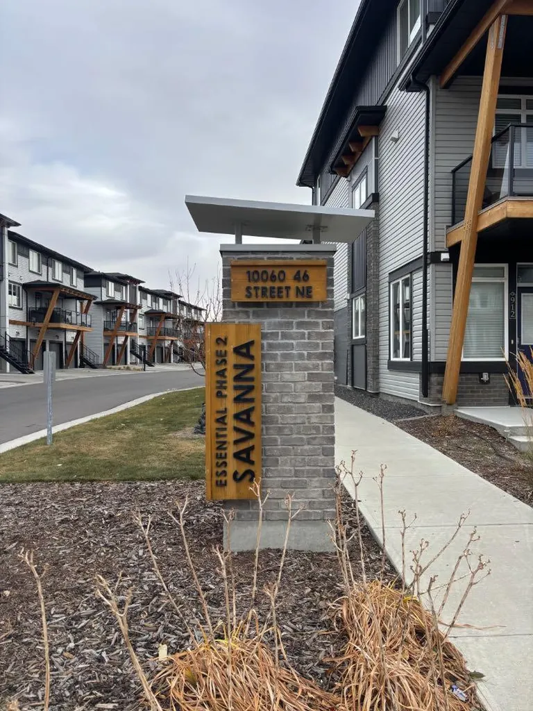 10060 46 Street NE Calgary AB T3J2H8