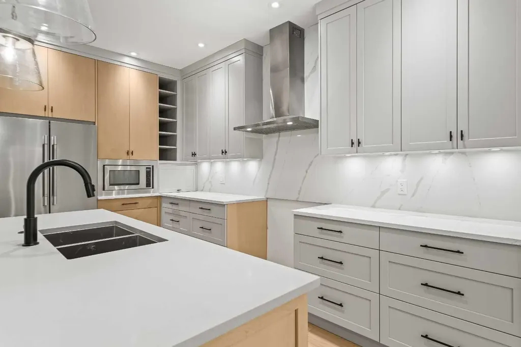 249B Three Sisters Drive Canmore AB T1W 2M4