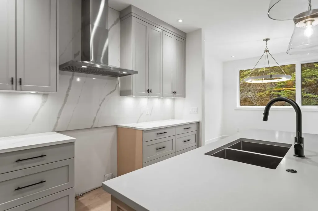 249B Three Sisters Drive Canmore AB T1W 2M4