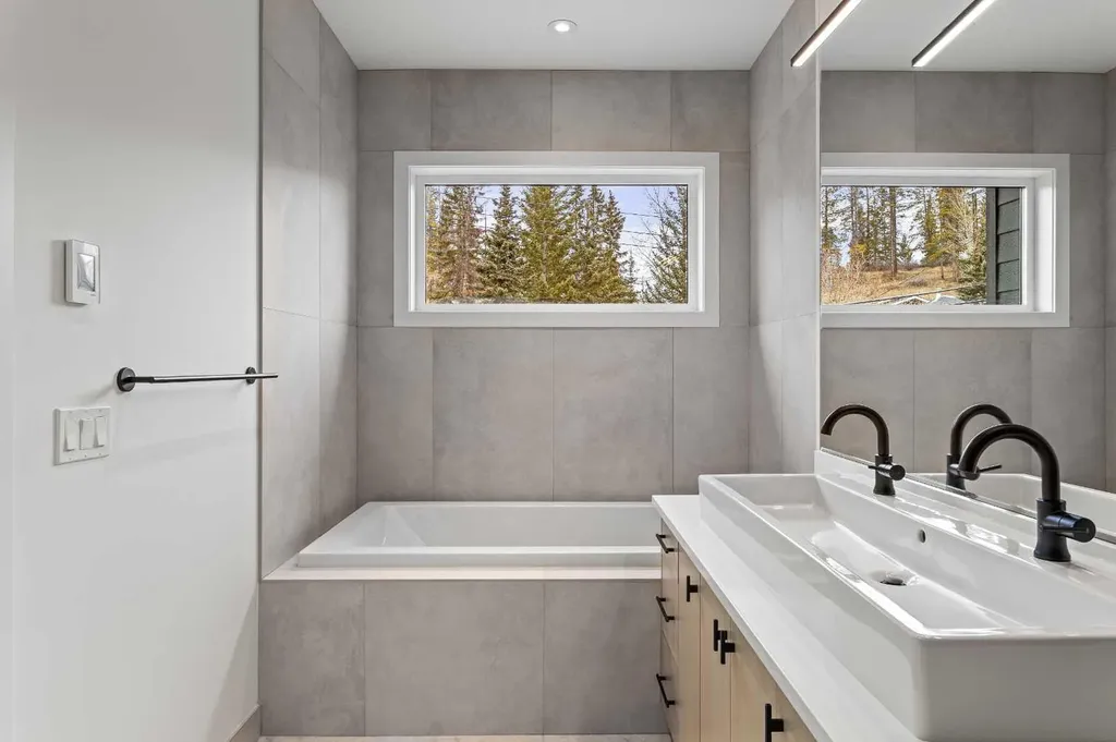 249B Three Sisters Drive Canmore AB T1W 2M4