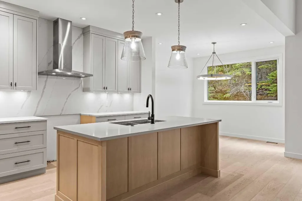 249B Three Sisters Drive Canmore AB T1W 2M4