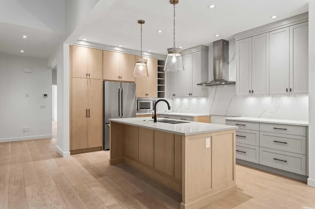 249B Three Sisters Drive Canmore AB T1W 2M4