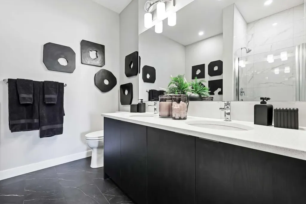 595 Mahogany Road SE Calgary AB T3M 3Y3