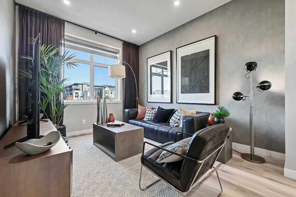 595 Mahogany Road SE Calgary AB T3M 3Y3