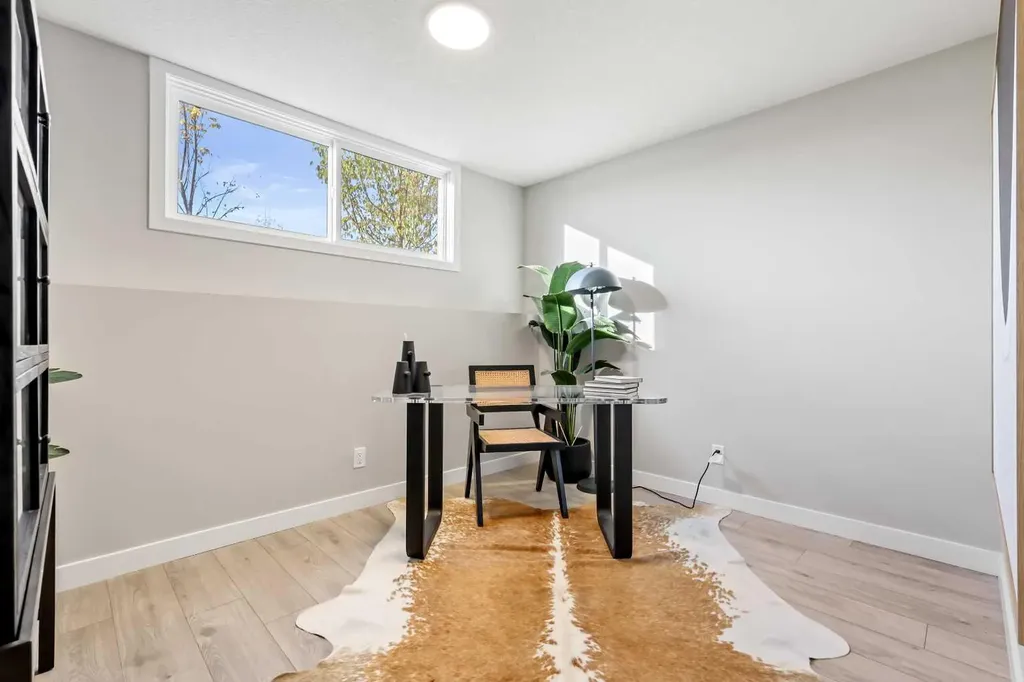 185 Mahogany Gardens SE Calgary AB T3M 3Y2