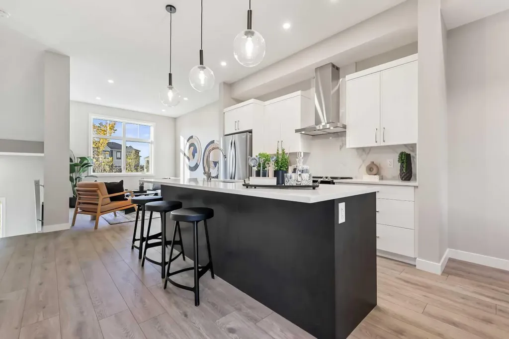185 Mahogany Gardens SE Calgary AB T3M 3Y2