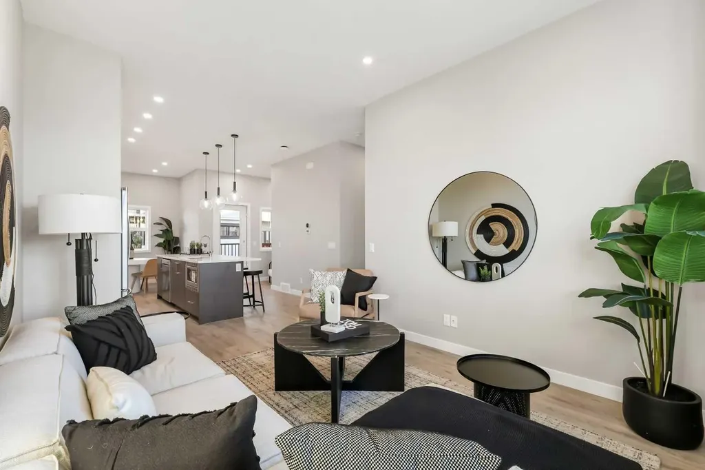 185 Mahogany Gardens SE Calgary AB T3M 3Y2