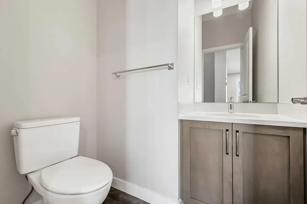 153 Mahogany Gardens SE Calgary AB T3M 3Y2