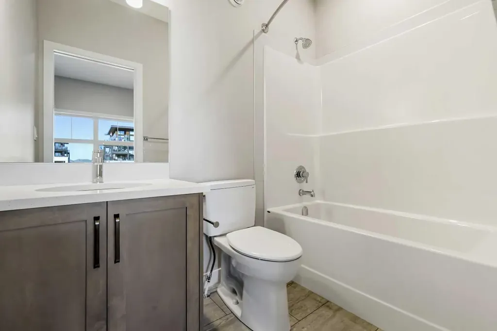 153 Mahogany Gardens SE Calgary AB T3M 3Y2
