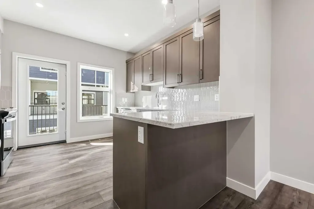153 Mahogany Gardens SE Calgary AB T3M 3Y2