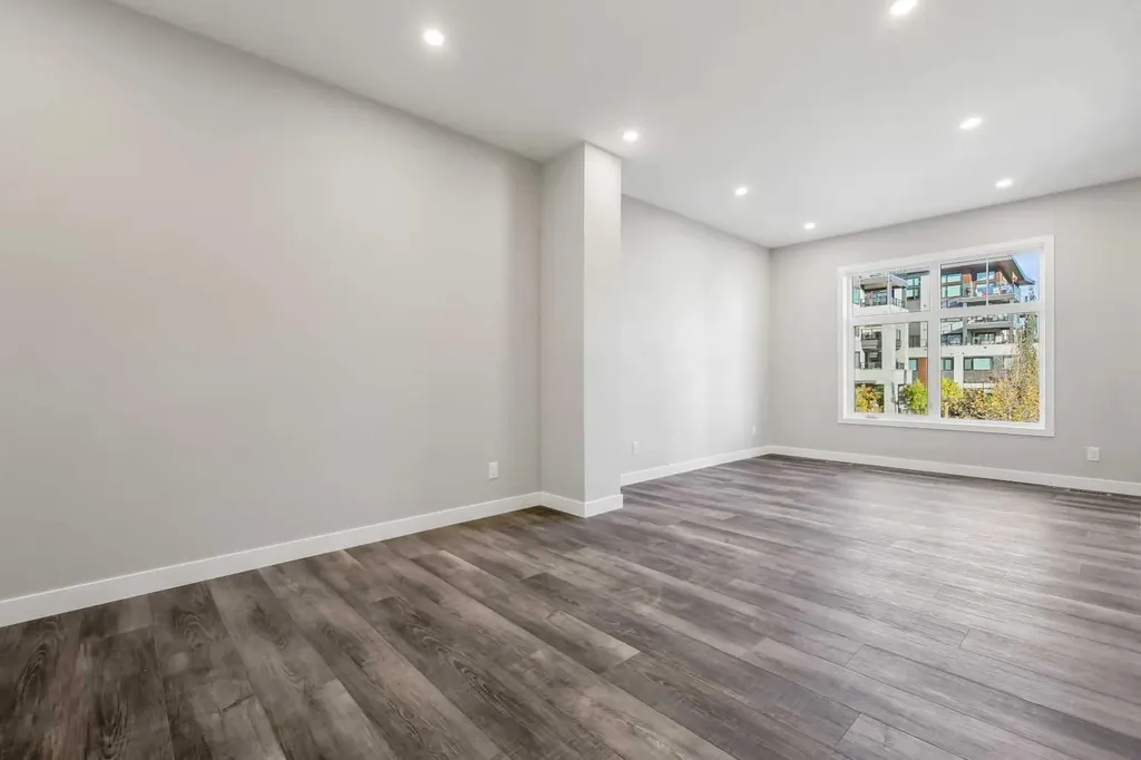 153 Mahogany Gardens SE Calgary AB T3M 3Y2