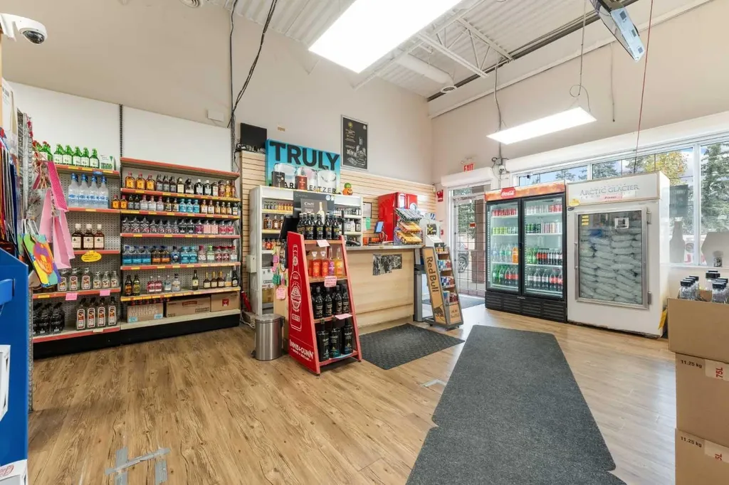 2525 Bridlecrest Way SW Calgary AB T2Y 5J4