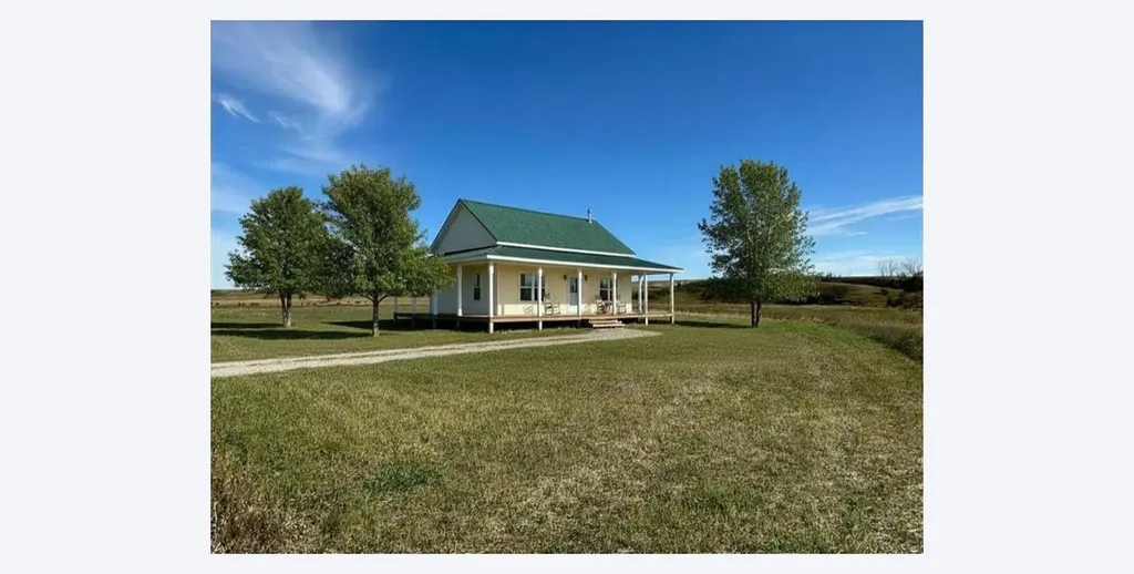 Highway 9 Rr 19-5a Rural Starland County AB T0J 2B0