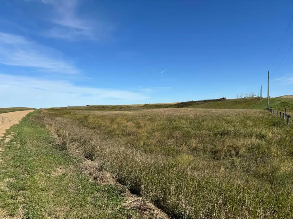 Highway 9 Rr 19-5a Rural Starland County AB T0J 2B0