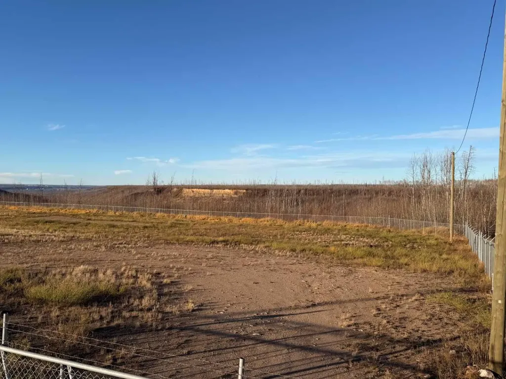 520 Snow Eagle Drive Fort Mcmurray AB T9H0H8