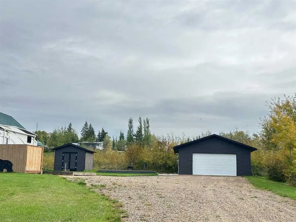 534 Larch Street Lac Des Iles SK S0M 1A0