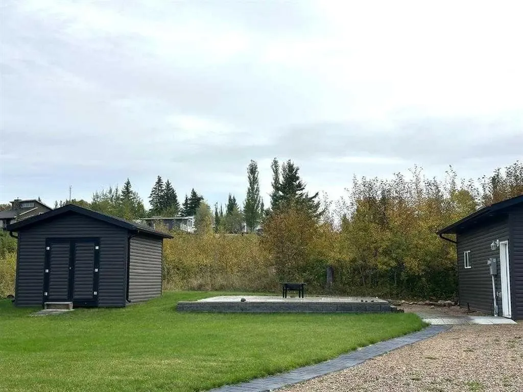 534 Larch Street Lac Des Iles SK S0M 1A0