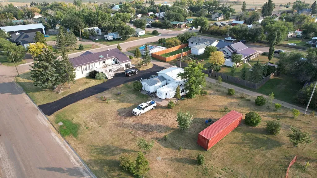 219 1 Avenue E Youngstown AB T0J 3P0