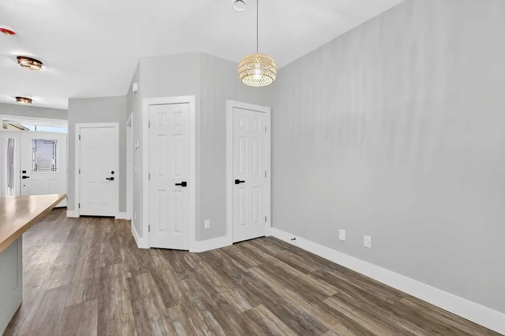 610 4 Avenue SW Sundre AB T0M1X0