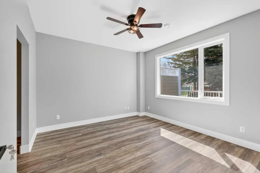 610 4 Avenue SW Sundre AB T0M1X0