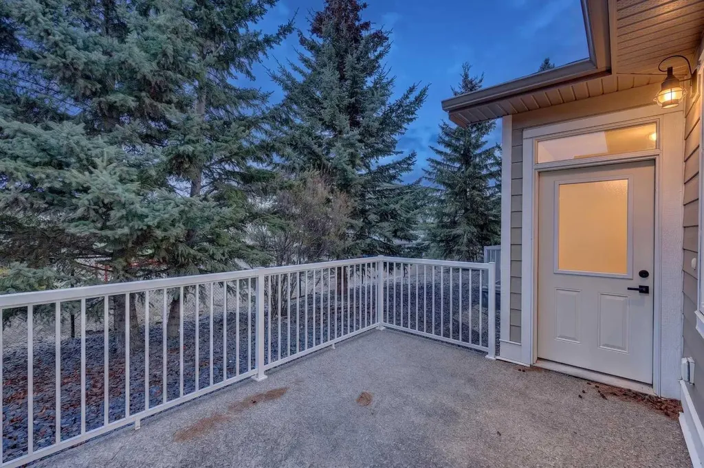 610 4 Avenue SW Sundre AB T0M1X0